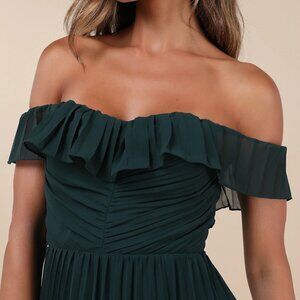 Lulus Emerald Pleated Off-the-Shoulder Maxi Dress - Size M - NWOT